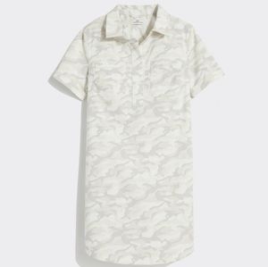 Size 2 Vinyard Vines Camo-Pina Colada dress